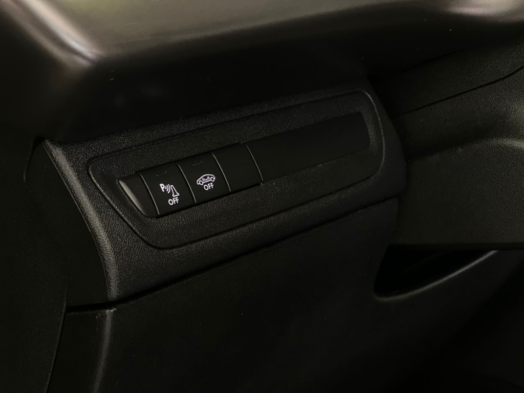 Peugeot 2008 Preto