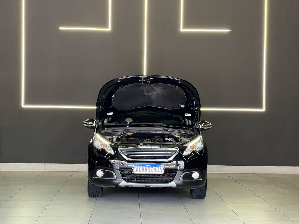 Peugeot 2008 Preto
