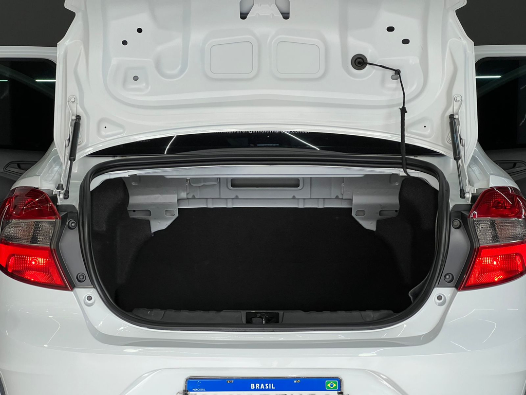 Ford Ka Sedan Branco