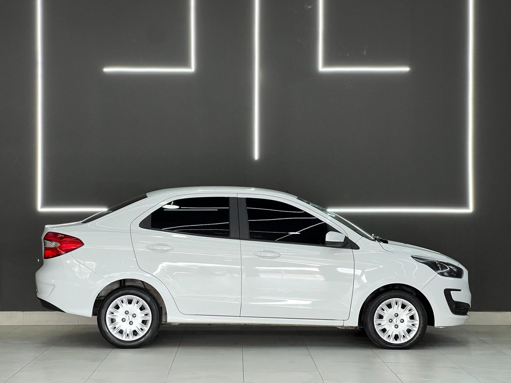 Ford Ka Sedan Branco
