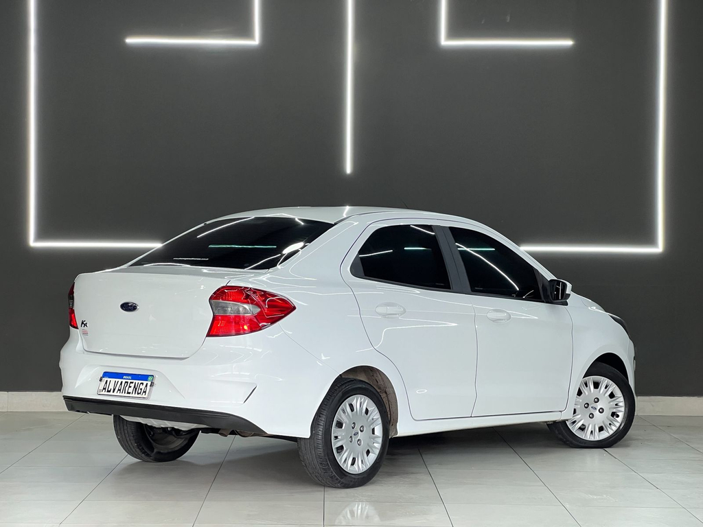 Ford Ka Sedan Branco