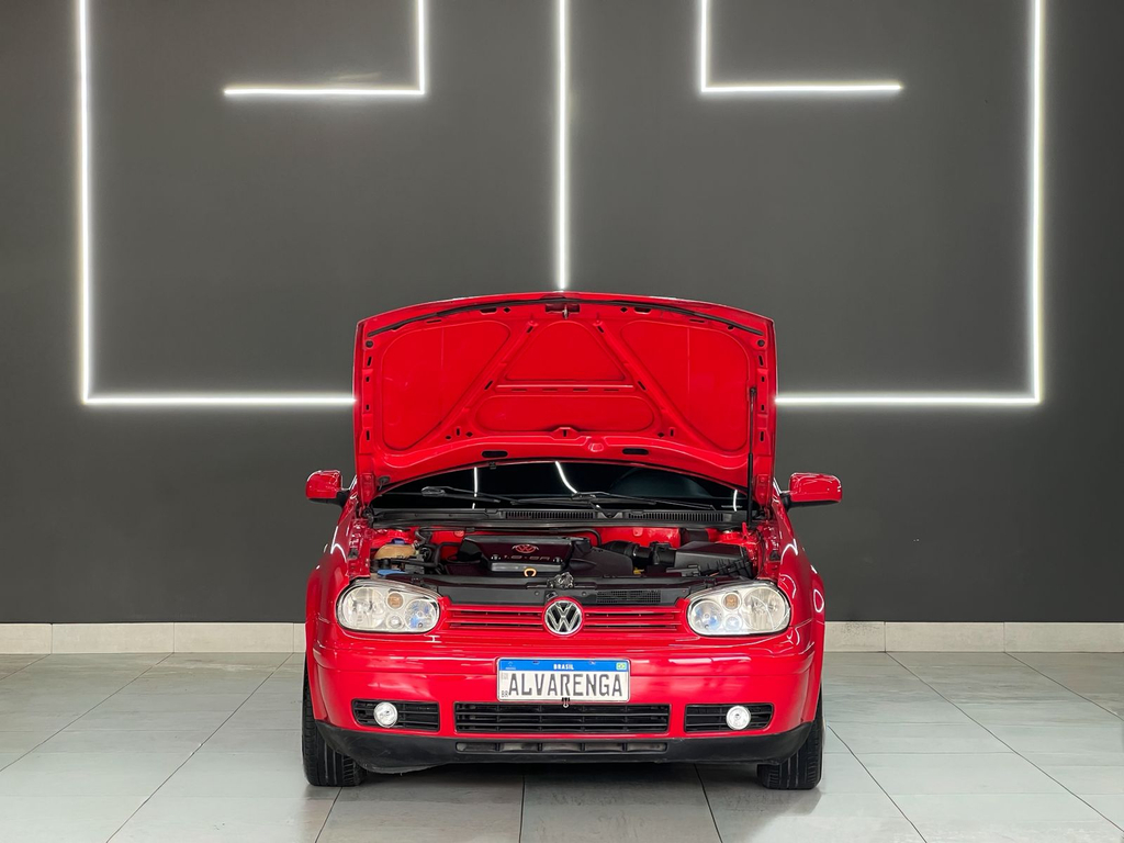Volkswagen Golf Vermelho
