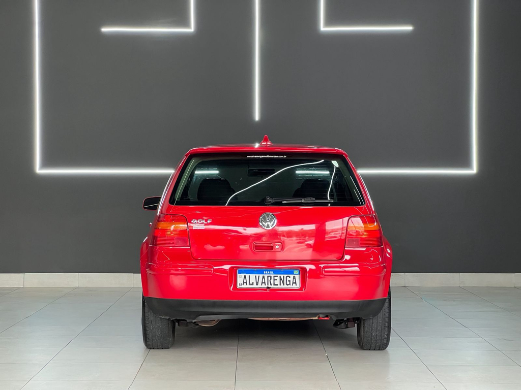 Volkswagen Golf Vermelho