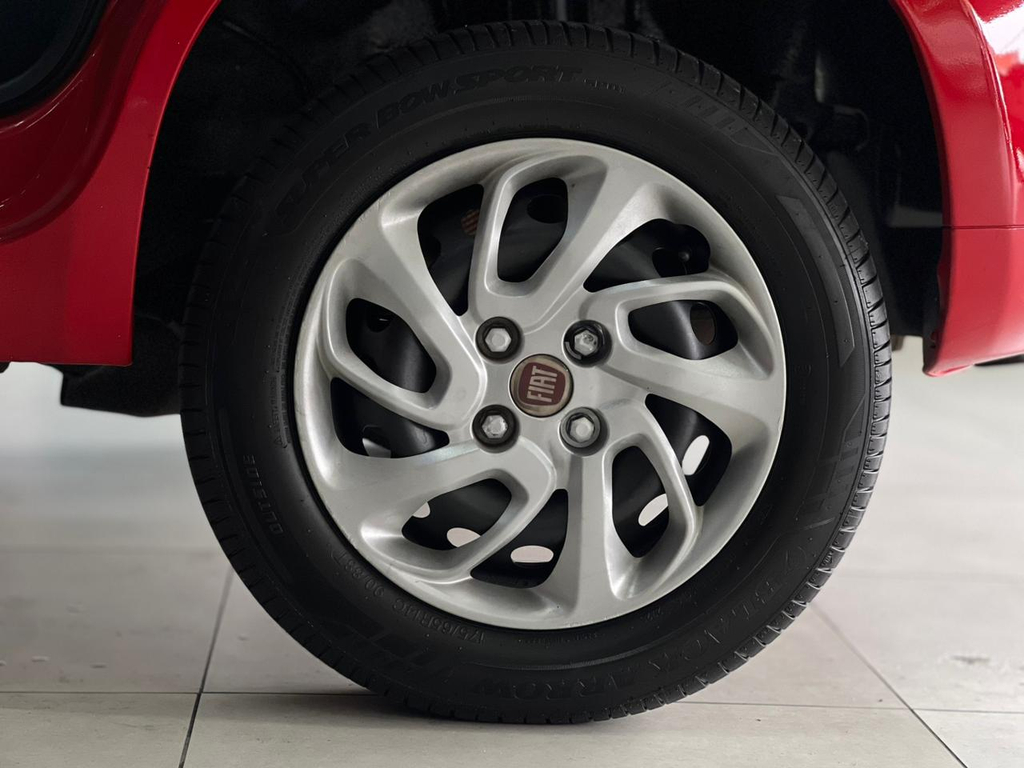 Fiat Uno Vermelho