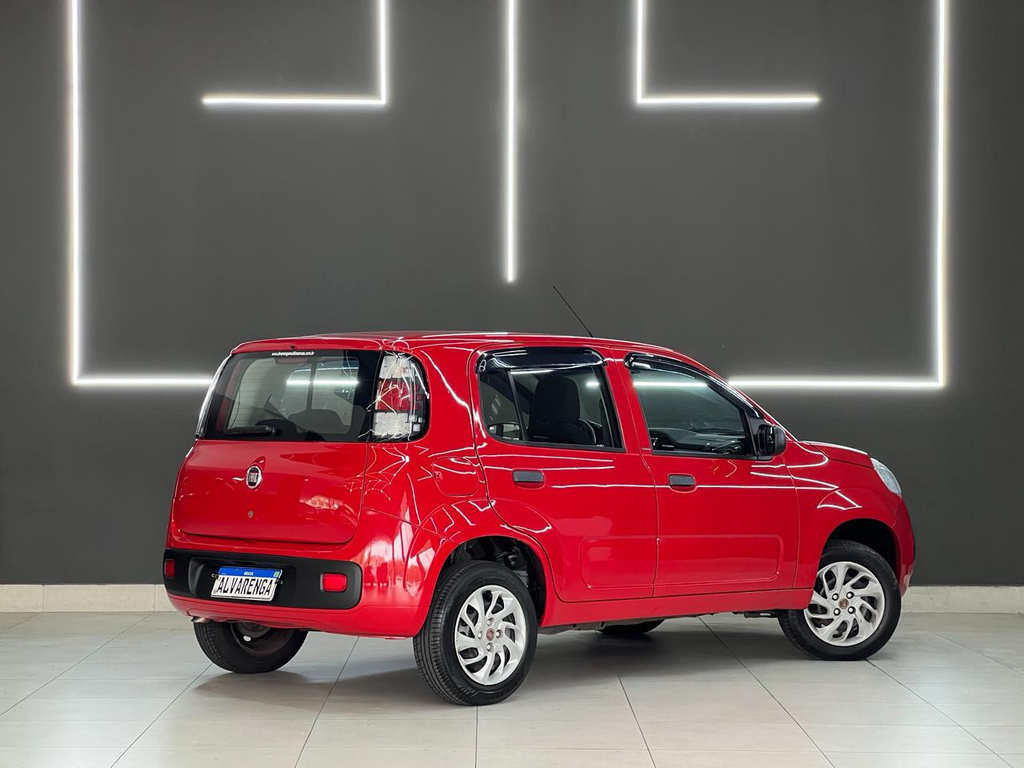 Fiat Uno Vermelho