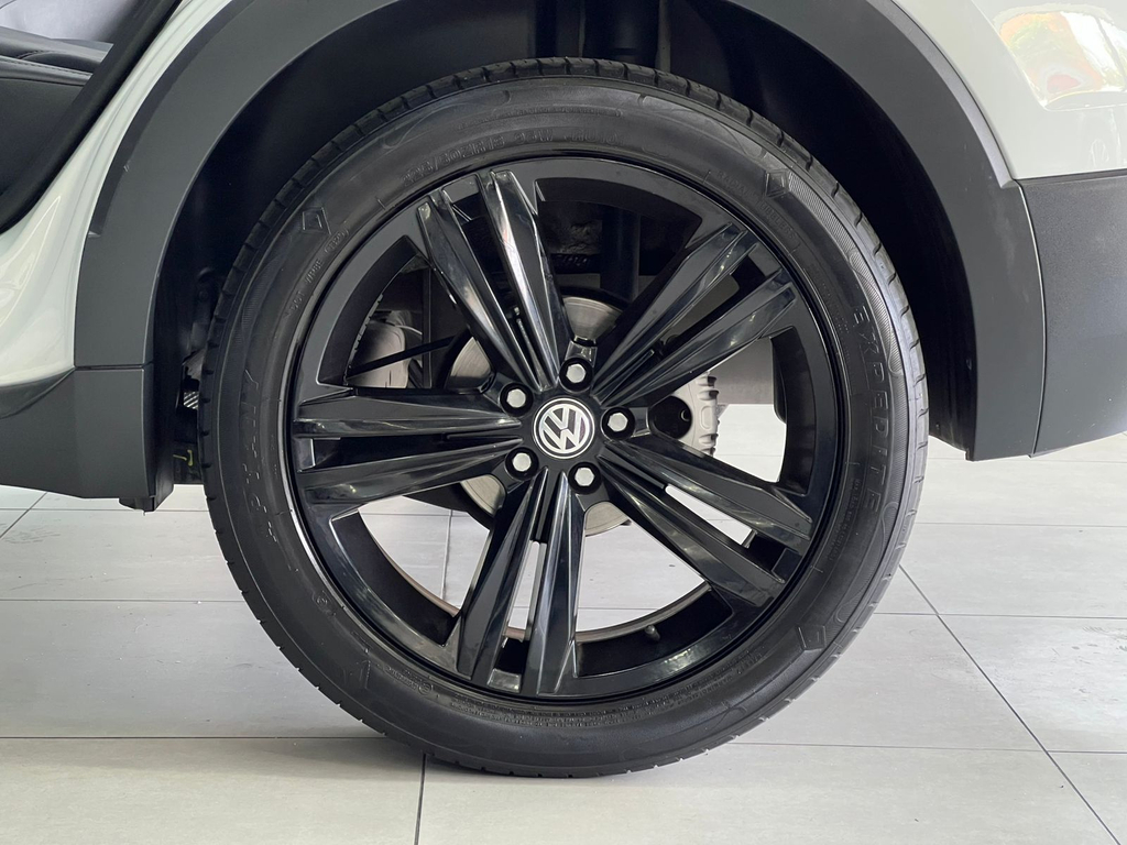 Volkswagen T-Cross Branco