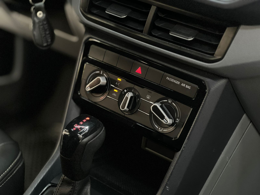 Volkswagen T-Cross Branco