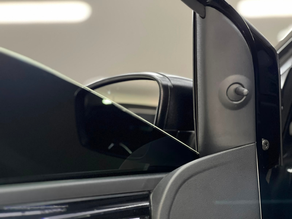 Volkswagen Up! Preto