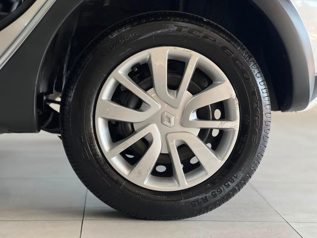 Renault Sandero Stepway Prata