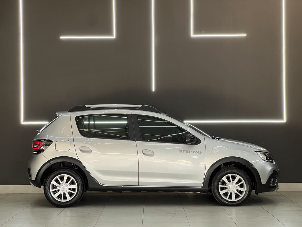 Renault Sandero Stepway Prata