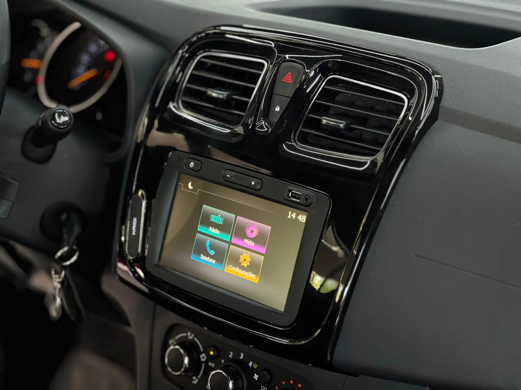 Renault Sandero Stepway Prata