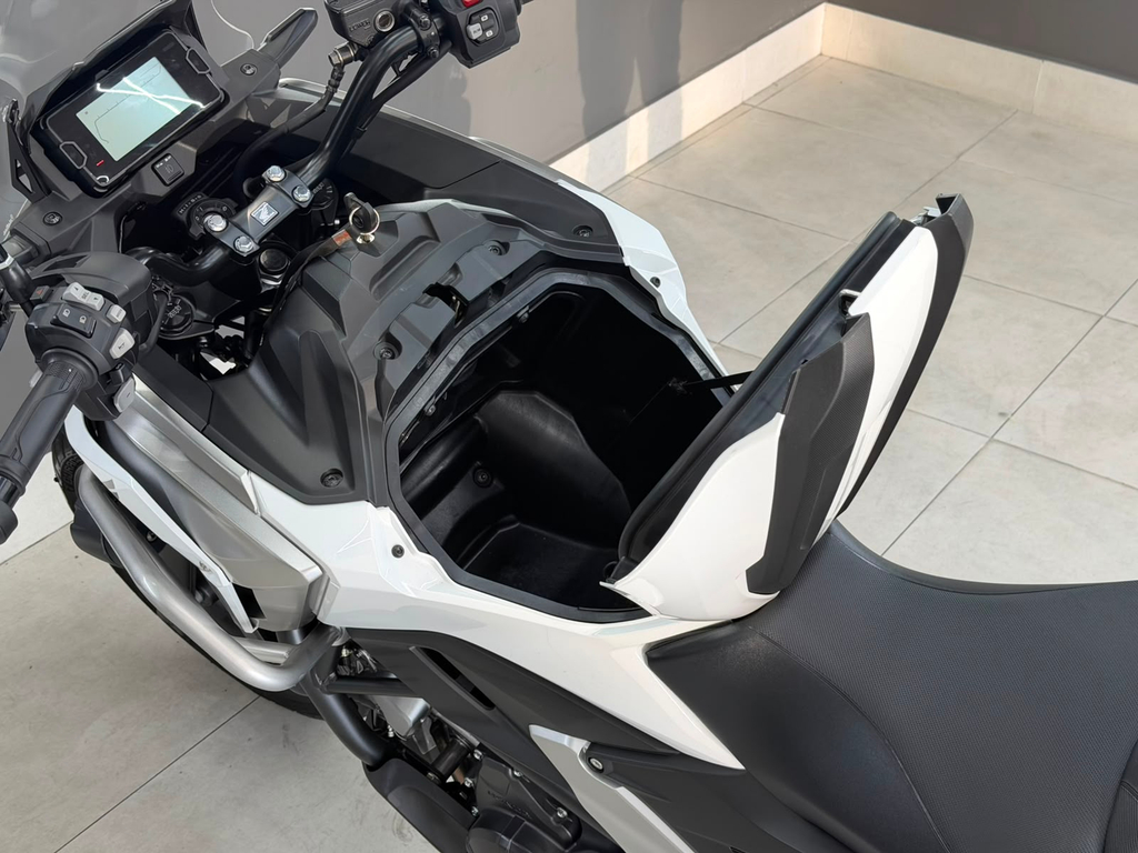 Honda NC Branco