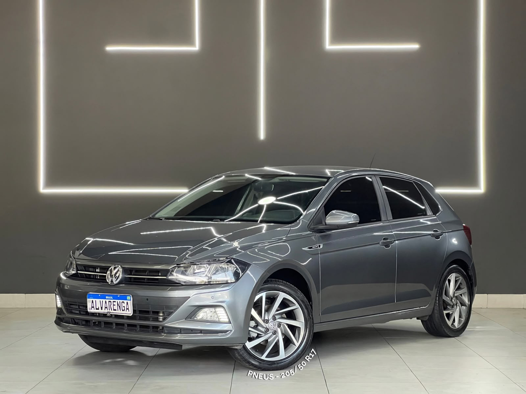 Volkswagen Polo Cinza