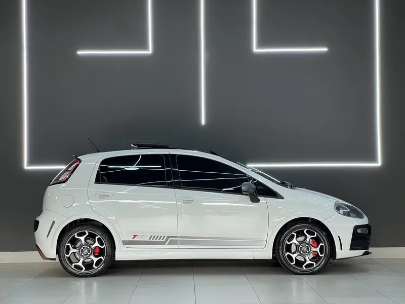 Fiat Punto Branco
