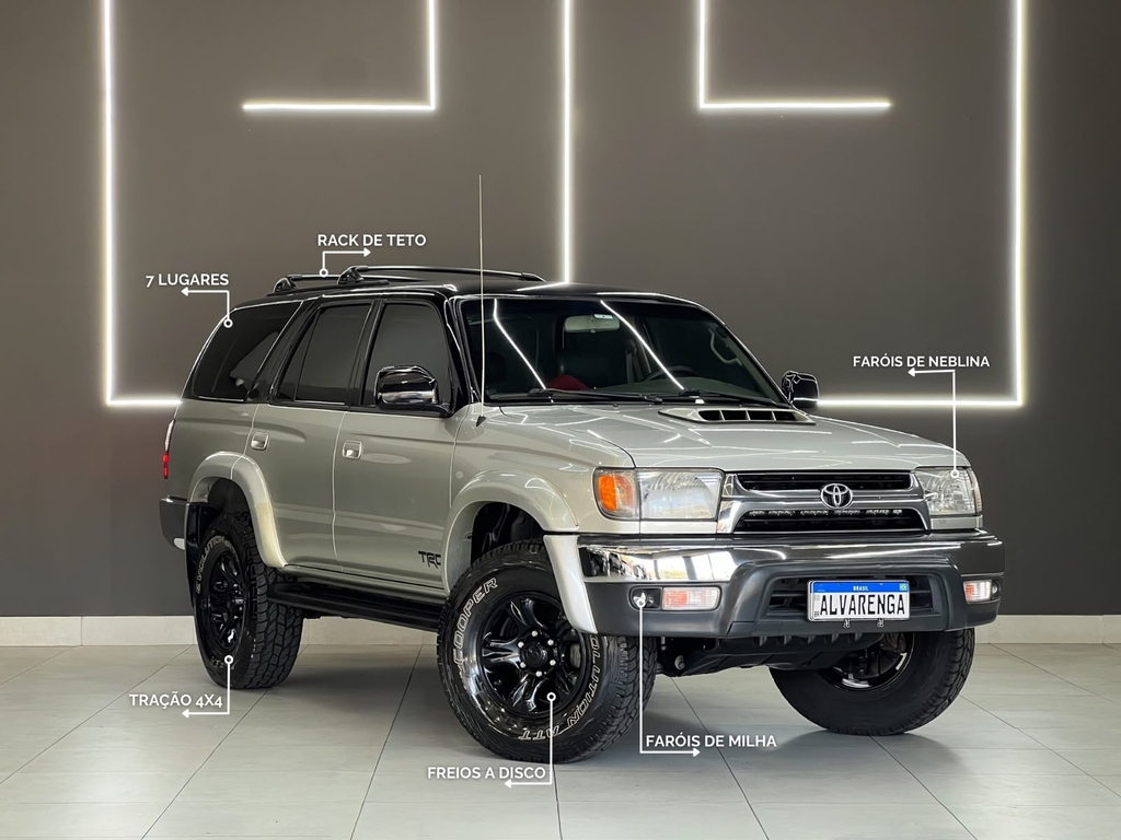 Toyota SW4 Prata