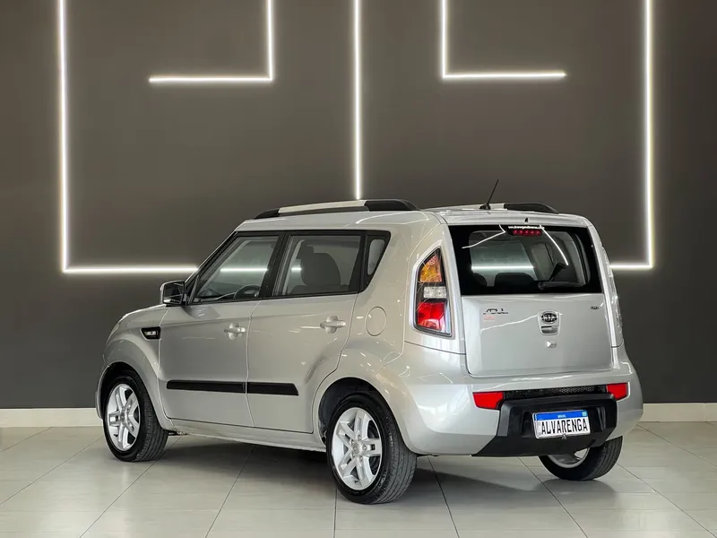 Kia Soul Prata