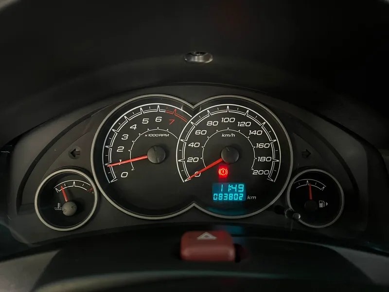 Chevrolet Celta Cinza