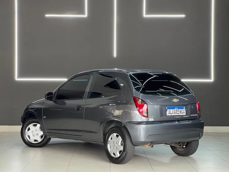 Chevrolet Celta Cinza