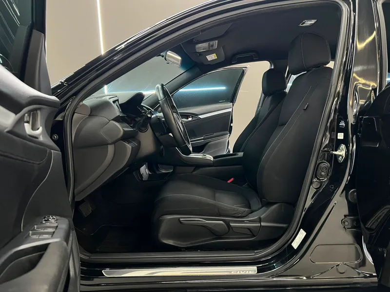 Honda Civic Sedan Preto