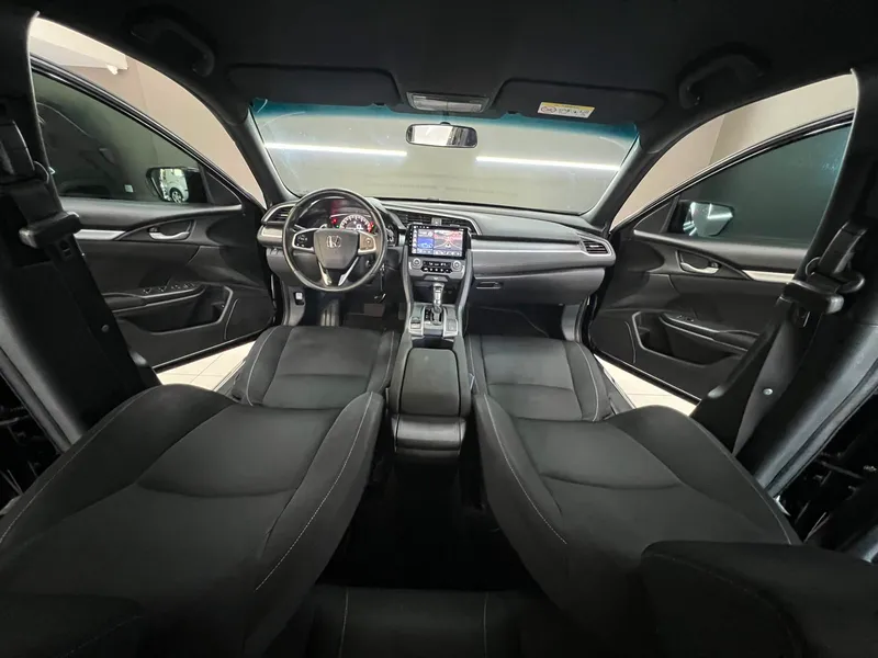 Honda Civic Sedan Preto