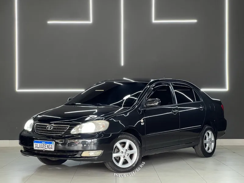 Toyota Corolla Preto