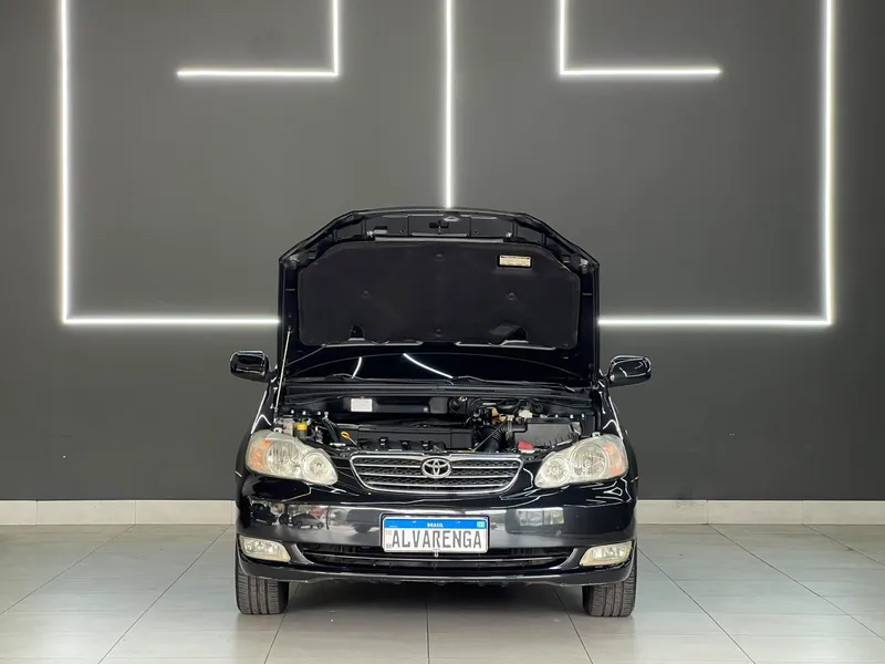 Toyota Corolla Preto