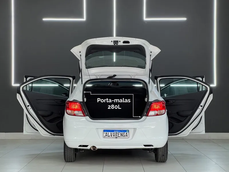 Chevrolet Onix Branco