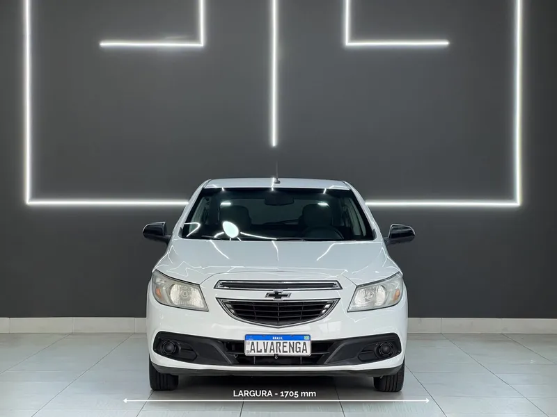 Chevrolet Onix Branco