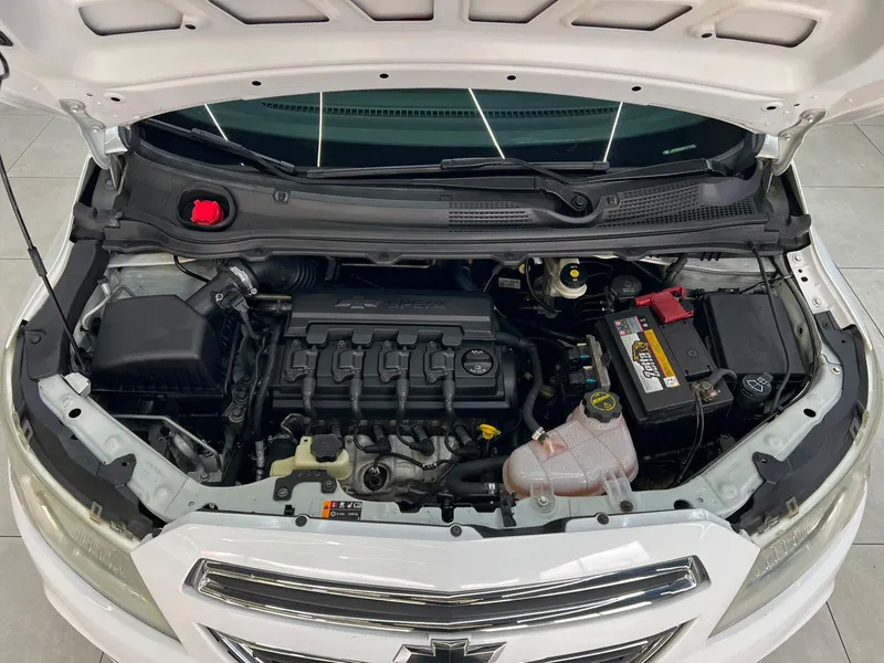 Chevrolet Onix Branco