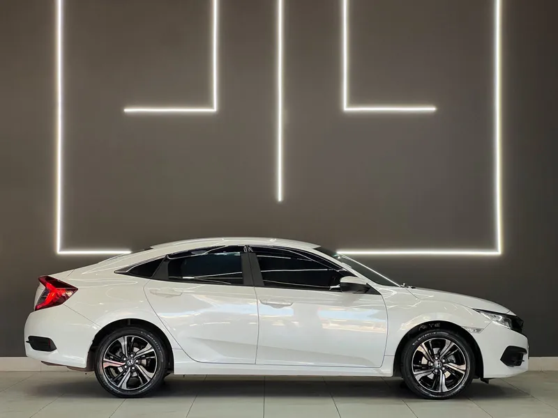 Honda Civic Branco
