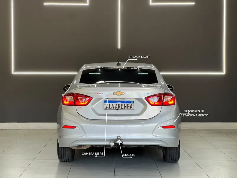 Chevrolet Cruze Sedan Prata