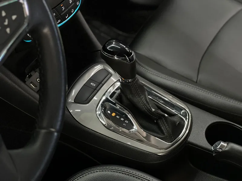 Chevrolet Cruze Sedan Prata