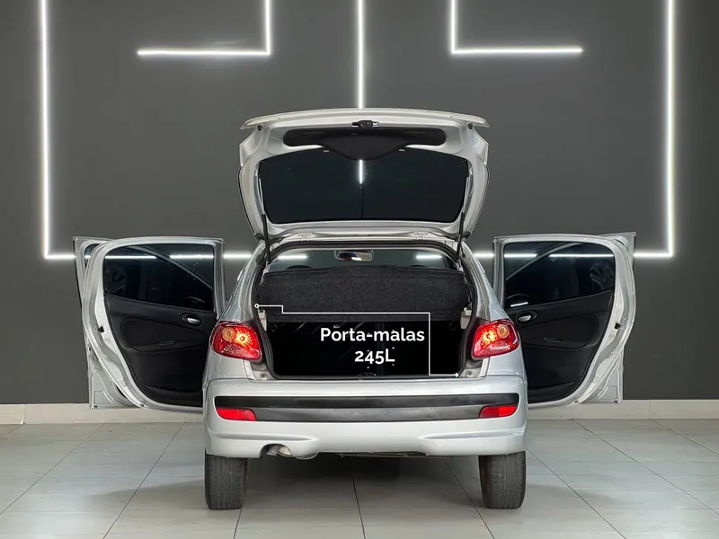 Peugeot 207 Prata