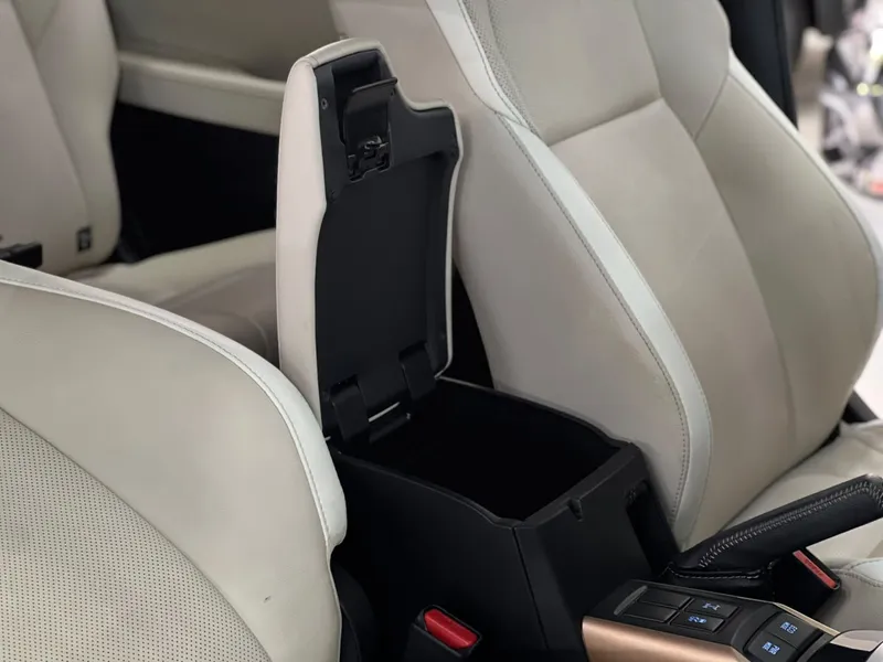 Toyota Hilux SW4 Preto