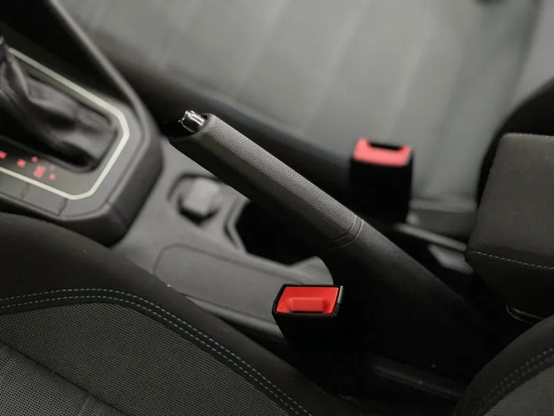 Volkswagen Nivus Prata