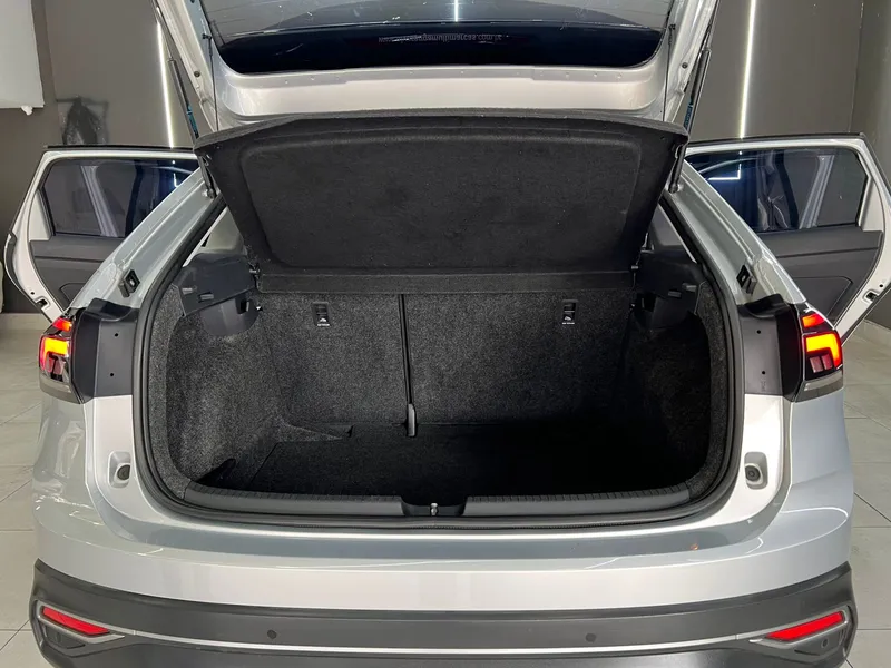 Volkswagen Nivus Prata