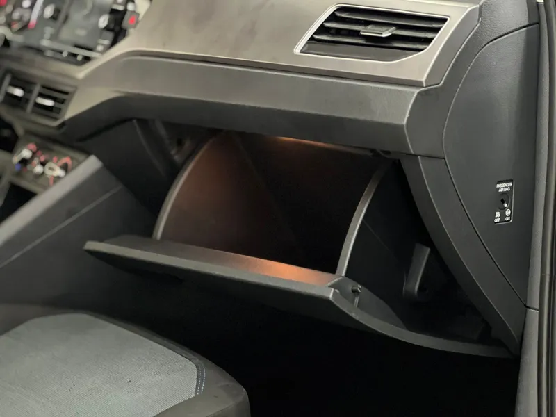 Volkswagen Nivus Prata