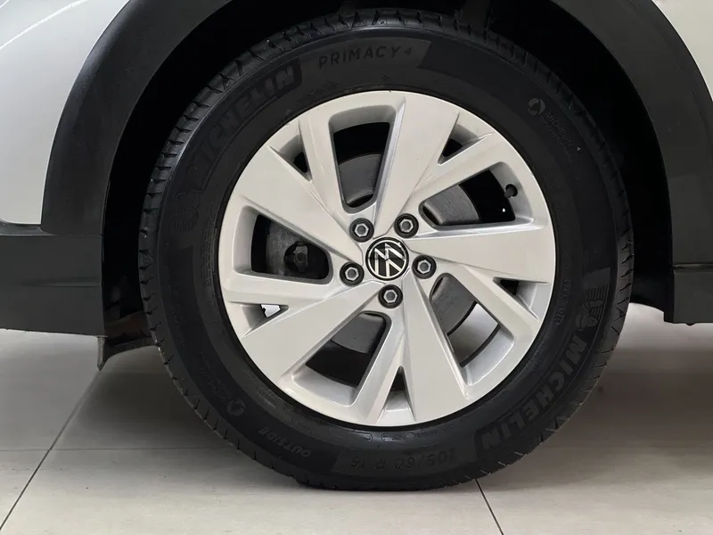 Volkswagen Nivus Prata