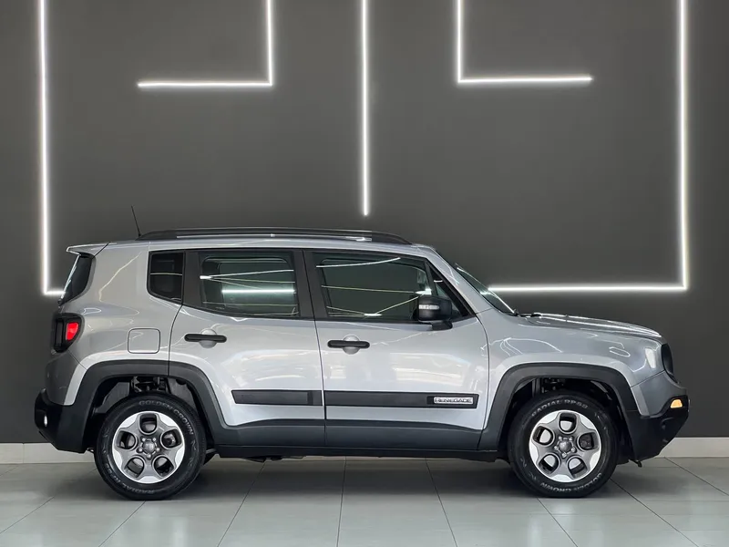 Jeep Renegade Prata