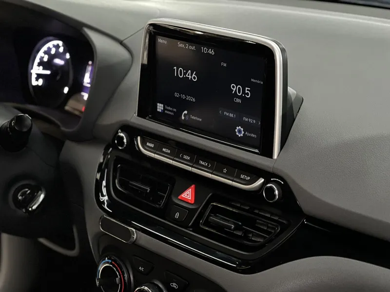 Hyundai HB20S Prata