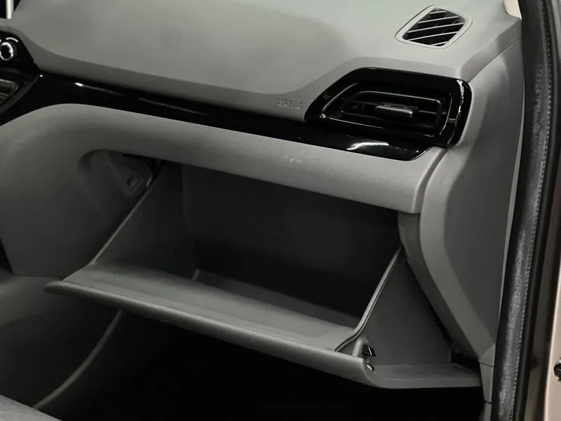 Hyundai HB20S Prata