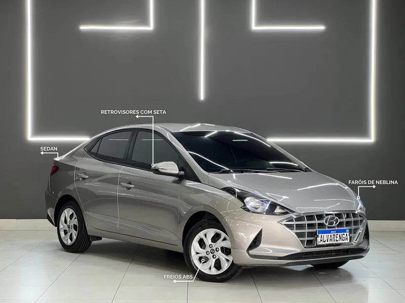 Hyundai HB20S Prata