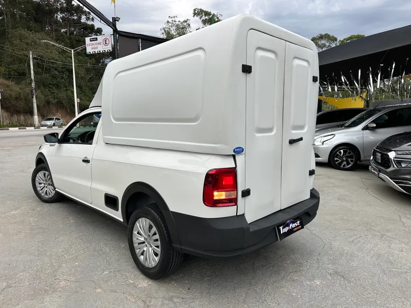 Volkswagen Saveiro Robust 1.6 Total Flex 8V Valor - foto 2