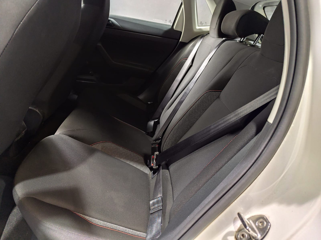 Volkswagen Polo Branco