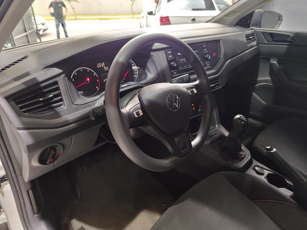 Volkswagen Polo Branco