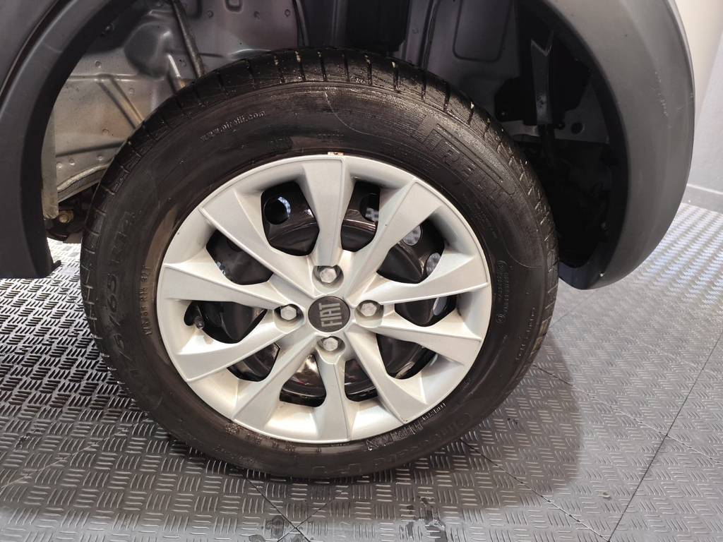 Fiat Mobi Prata