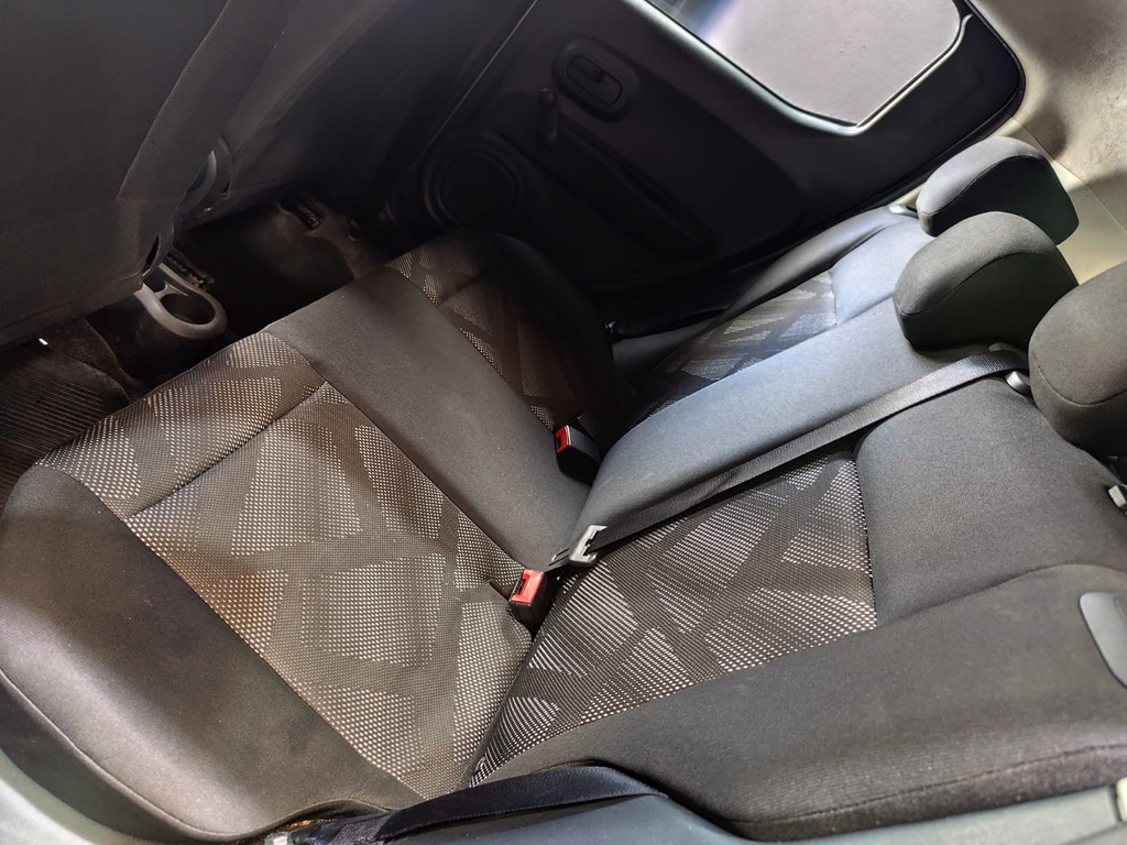 Fiat Mobi Prata