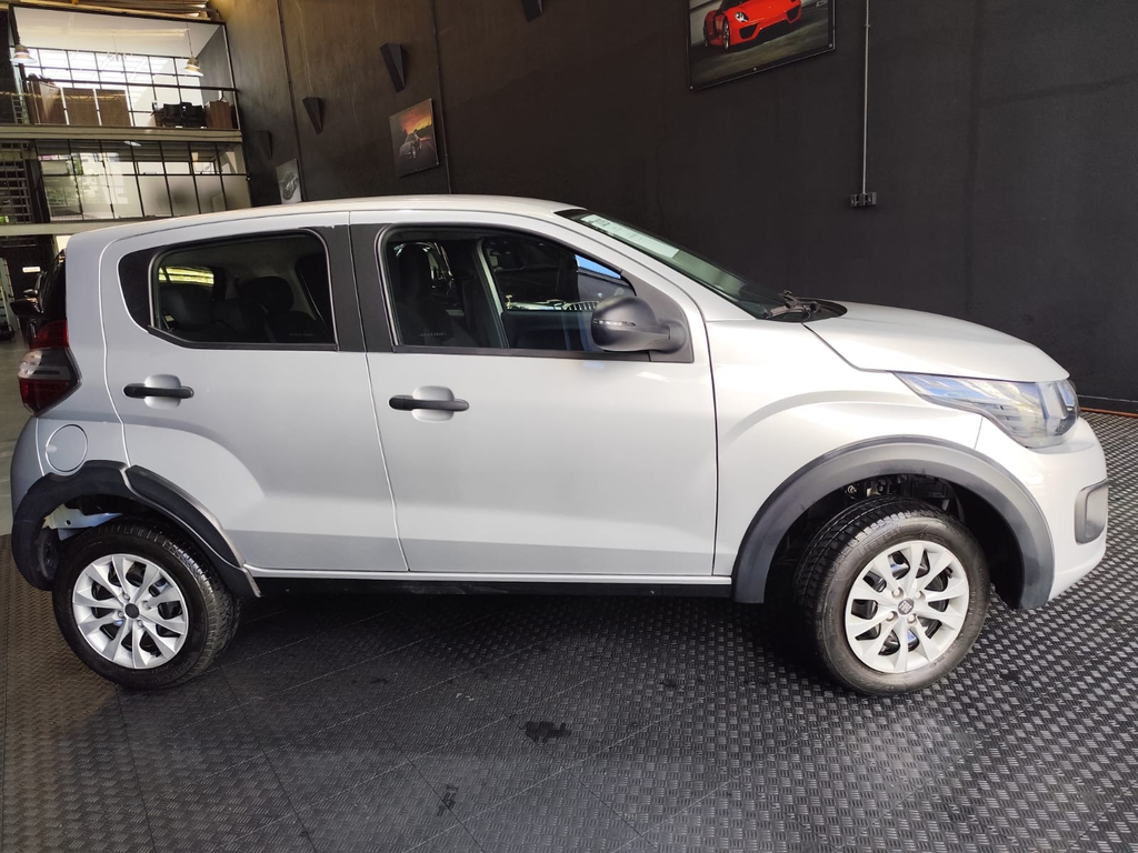 Fiat Mobi Prata