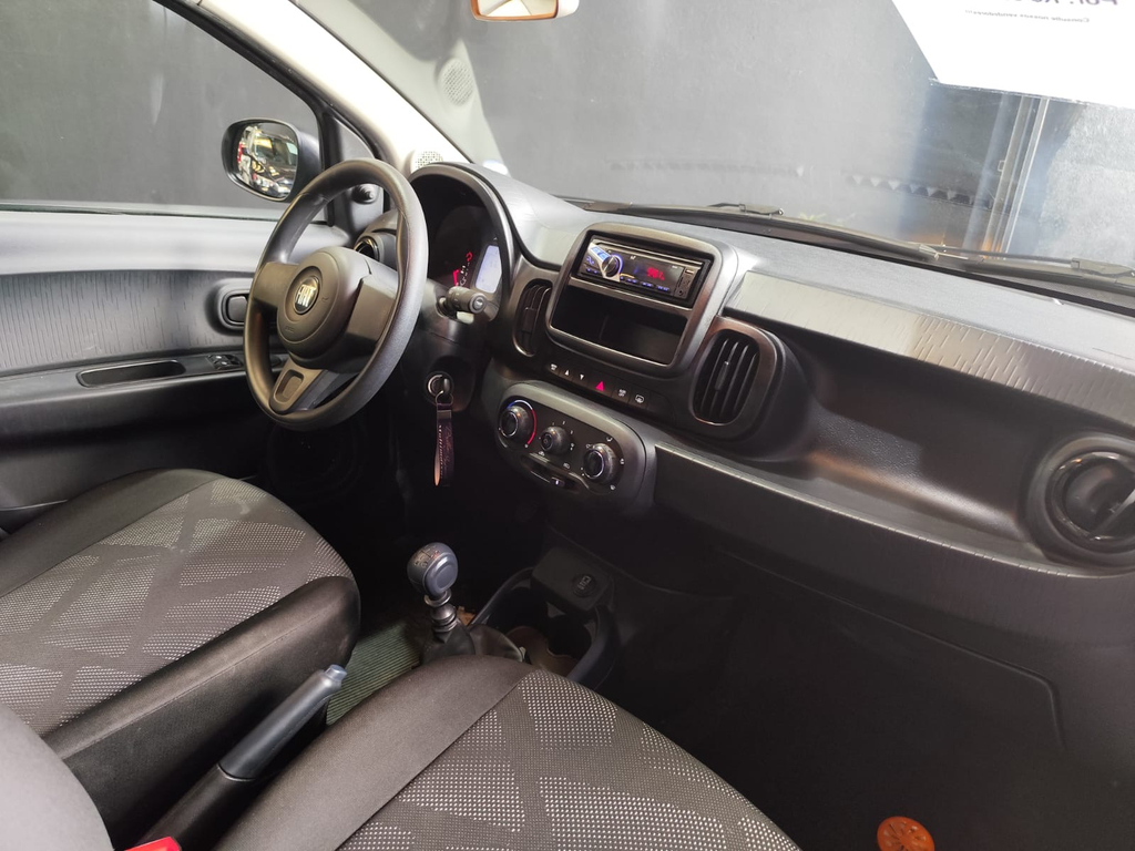 Fiat Mobi Prata