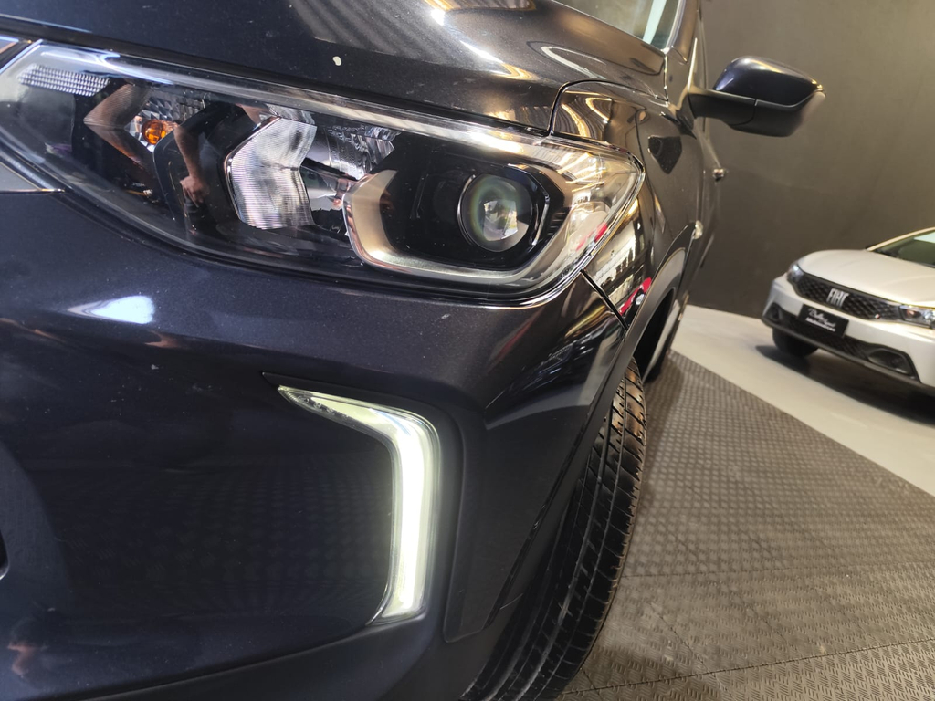 Chevrolet Tracker Cinza